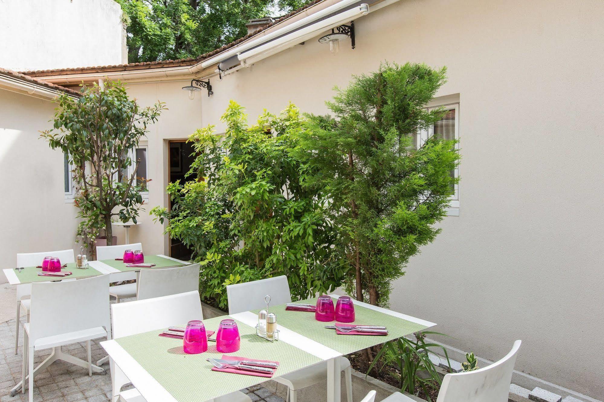 Le Figuier Hotel อีวรี-ซูร์-แซ็น ภายนอก รูปภาพ