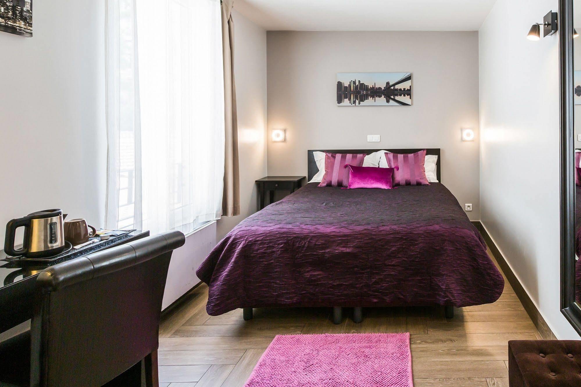 Le Figuier Hotel อีวรี-ซูร์-แซ็น ภายนอก รูปภาพ